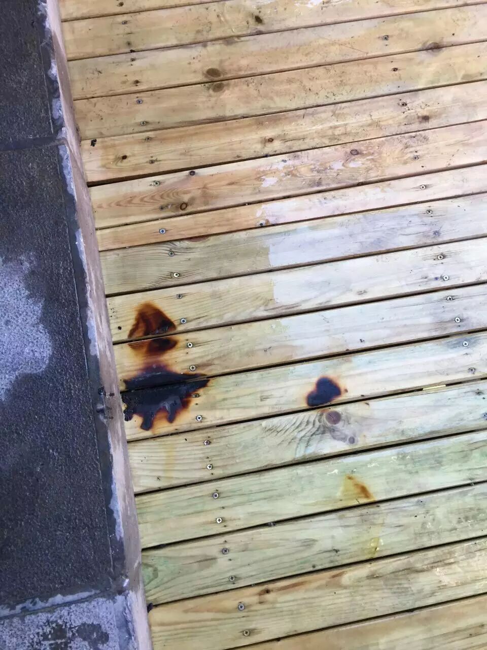 【读本头条】今晨一怀孕女子在丽江古城一客栈放火,原因竟是……-怀孕期