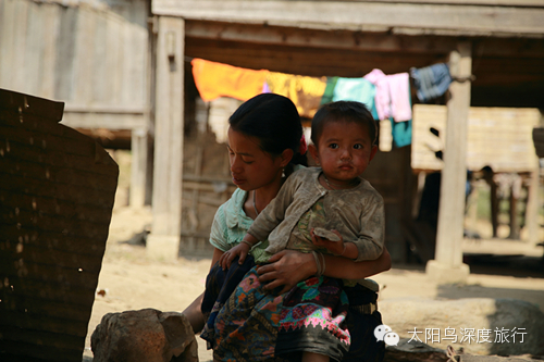 [转载]【深度东南亚】探访老挝南塔“露奶族”村寨