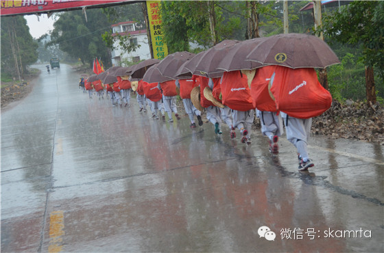 2014����2��ʮ���죨7��9�գ������ڽ�������Ѱ���ؾ��Ӱӹ�·���������Ƶ���Ӫ