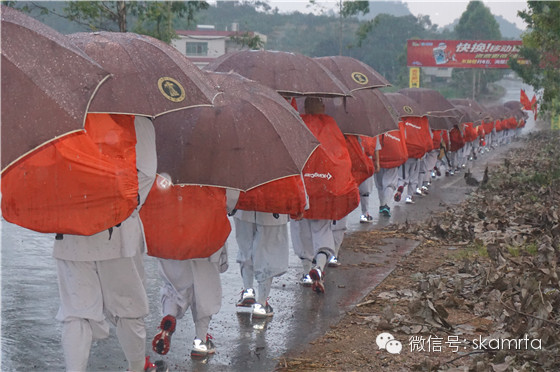 2014����2��ʮ���죨7��9�գ������ڽ�������Ѱ���ؾ��Ӱӹ�·���������Ƶ���Ӫ