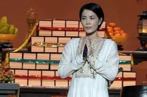 王菲朗诵《金刚经》超震撼!多念身体会出现种种芬芳香气!