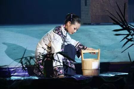 男人们承认吧，这就是你们想要的老婆！！