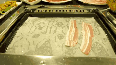 【开业福利】这家烤肉店太嚣张,不仅打折还送券!必须吃哭老板!