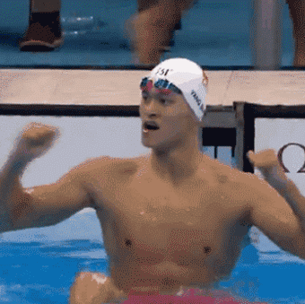 影响颜值的牙齿，何时矫正才不晚