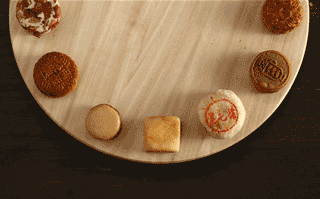 你吃的月饼是机器人包装的吗?