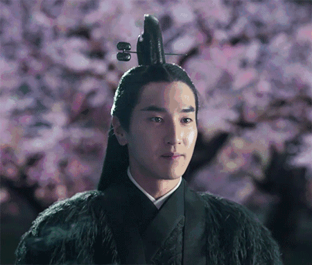 赵又廷把高圆圆宠成18岁少女,最美的爱情大抵如此!