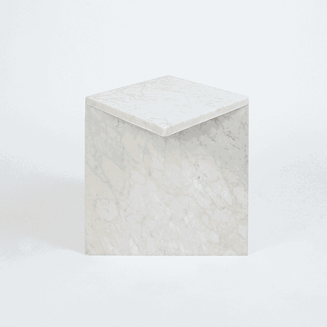 米开朗基罗说,我只是把蕴藏在大理石里的艺术灵魂释放出来