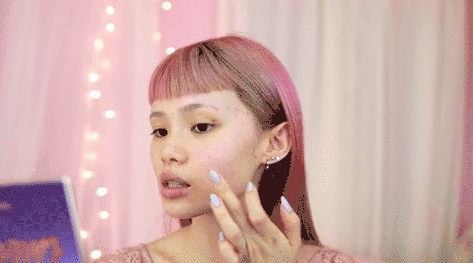 至于干皮,油皮,敏感皮怎么上粉底,请戳:《 无瑕裸底妆完全攻略【上篇
