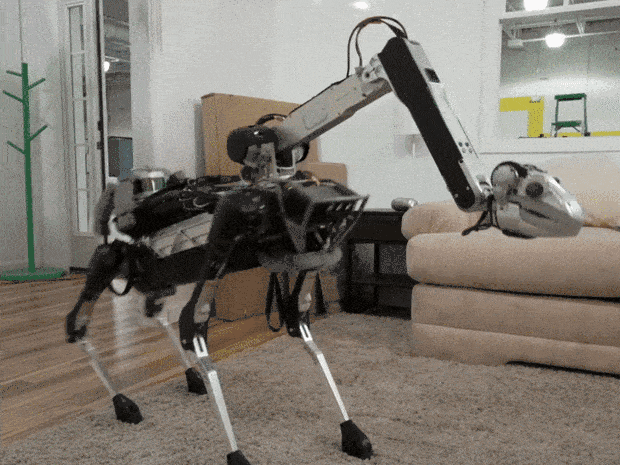美国领先:Boston Dynamics 超级Atlas雙足機器人 & SpotMini機器狗