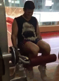 相关证据显示,男人多练腿和臀确实能提高啪啪能力,而平时我们在健身房