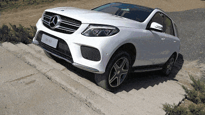 suv 跑车 汽车 400_225 gif 动态图 动图