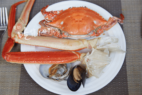 全景模式都拍不完这里的菜，吃完一圈花不了200！(图6)