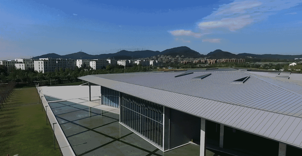 营地里的 美丽洲教堂是日本设计建筑大师津岛晓生的作品,这里将是孩子