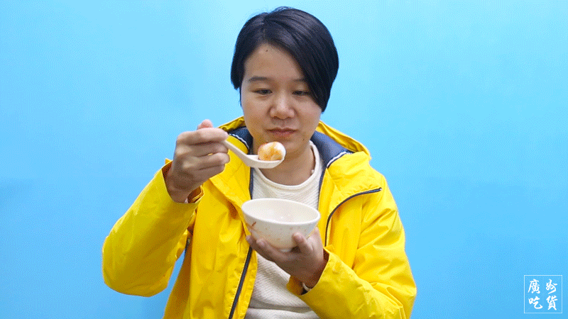 「 看起来像椰奶,喝起来甜甜的,味道蛮融洽~ 」 「 味道很搭!