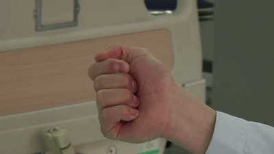 好大夫在线 李俊华 ></p></a> 透析操 动作要点:1,股静脉插管患者请勿做此项