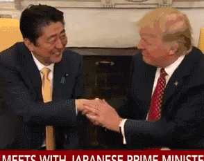 安倍突然接连谄媚中国,小样安得什么心?丨微解读