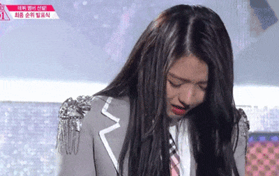 美女内涵gif动图:厉害了,姑娘这扭臀舞