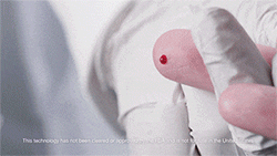 �������з������������豸�����ֻ�м��õ��Ե�������С��һ���ǡ�����������һ��������ʵ���ң�miniLab�����ųƼ�ʮ��û�й�����ҵ������ɯ�׳�֮Ϊҽ����ҵ��iPod��