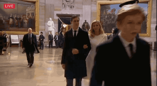 史上最简单粗暴的美国总统就职演讲,特朗普就职大戏全是亮点(附双语