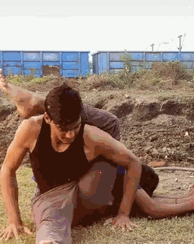 gif特辑阿三哥玩的花样是越来越野了