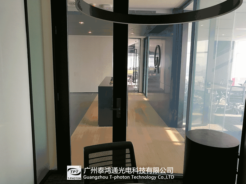 【解决方案】调光玻璃可以做成什么样的门?