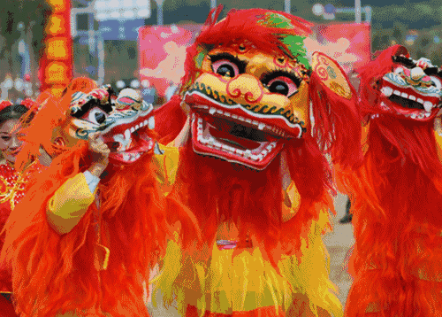 让上饶龙灯走进繁华高杆街!