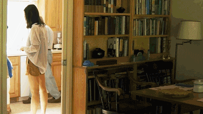 过去的六百天，这个年轻姑娘每天都住在别人家里