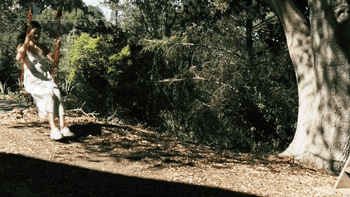 过去的六百天，这个年轻姑娘每天都住在别人家里