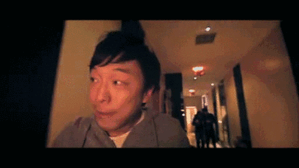 和[斗牛]同出一脉的独角戏亮点,看出了黄渤对导演事业的野心,和他的