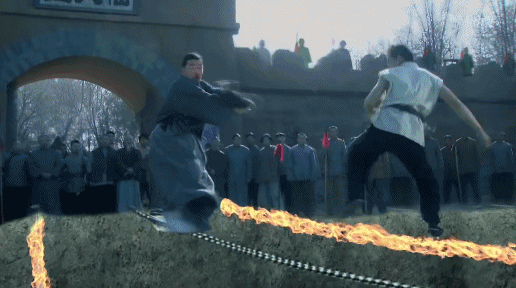 抗日神剧火到日本,我能装不知道吗