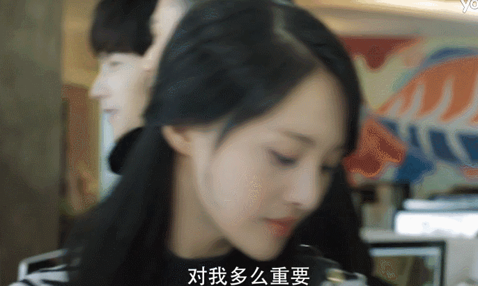 微微一笑首播收视率一般? 郑爽被嘲:蛇精脸像女鬼?