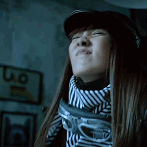 的身影,腾讯视频正是借用泰式广告的内核,用有趣好玩的形式,将它旗下