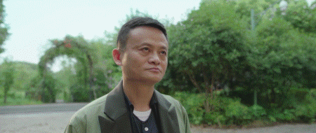 世界条子吗?不要以为有钱就可以为所欲为啊!