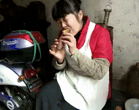 今日爆笑动态图67姑娘你笑起来真爷们儿