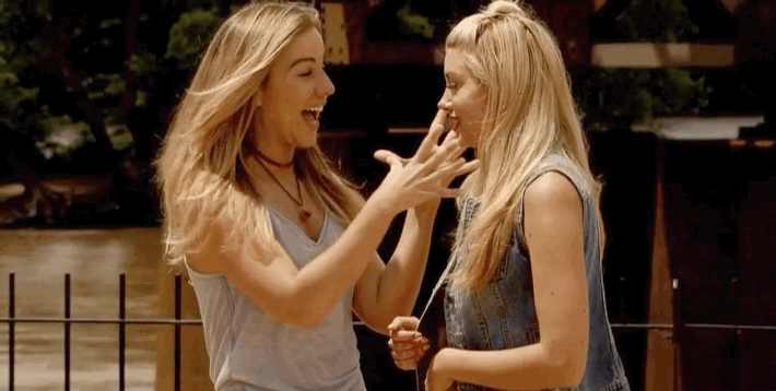 别人，富有同情心