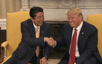 特朗普的握手神功,这次竟然没在习总面前上演(图)