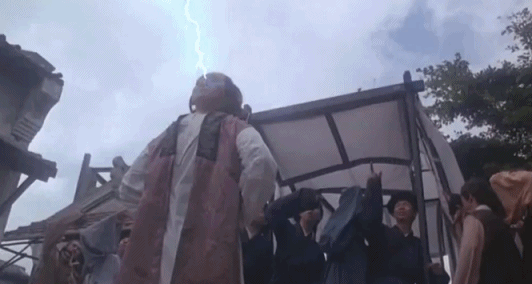 这部周星驰电影里,张曼玉真是豁出去了!