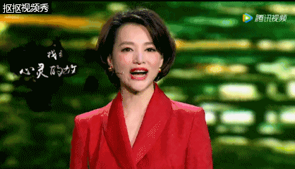 “虎爸”之下董卿的童年：一识字就背诗词、不许照镜子、初中开始打工，一度怀疑是否亲生……