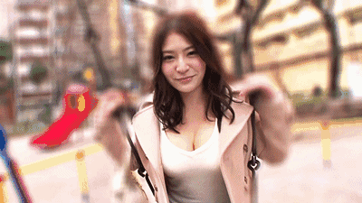 美女图片 | 可爱萝莉浴室裹浴巾甜美俏皮私房写真