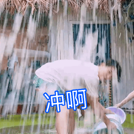 图片来自mytheresa.