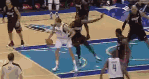 欧文 背转身上篮