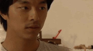 认识他是通过那部火遍大江南北的《我的女孩》.