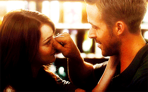 用导演的话来说,他就是喜欢这种老电影中经常出现的