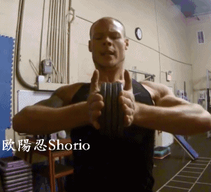 胸肌厚度 胸肌下缘 胸肌中缝训练动作,让你练出饱满有