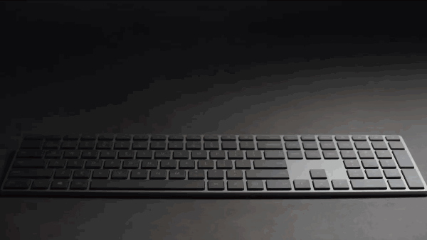 来看这款微软无线键盘 指纹识别键让你再也不用输密码