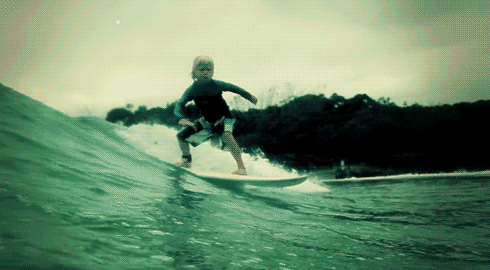 暑假让孩子来海边学冲浪 | 日月湾沙卡双语冲浪夏令营