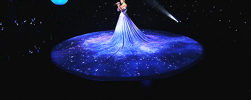 我们都期待 也曾因广场上热舞的舞者们驻足 那不如来涡阳第四届网络