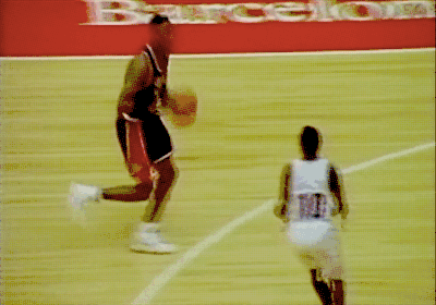 如果去掉amvp 那就还有大梦奥拉朱旺在列 如果再去掉fmvp 更厉害的是