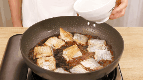 糖醋带鱼要这样做才能让孩子开胃