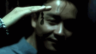 十五年了，这个流量当道的娱乐圈，配不起张国荣